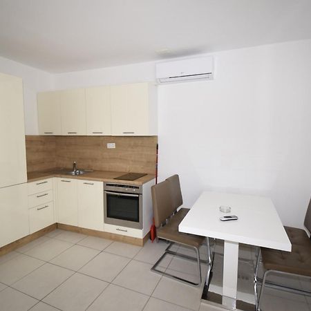 Stars Palace - Apartments And Rooms يزيرا المظهر الخارجي الصورة