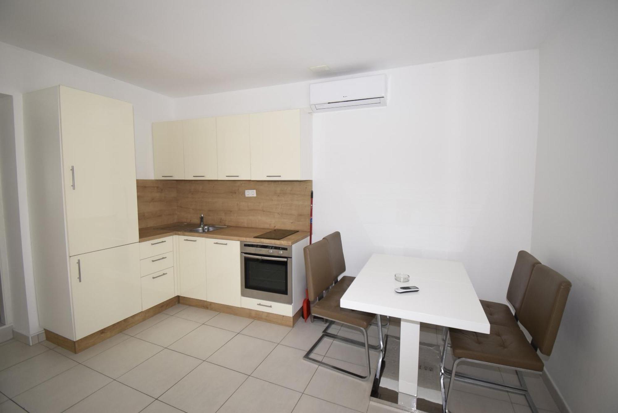 Stars Palace - Apartments And Rooms يزيرا المظهر الخارجي الصورة