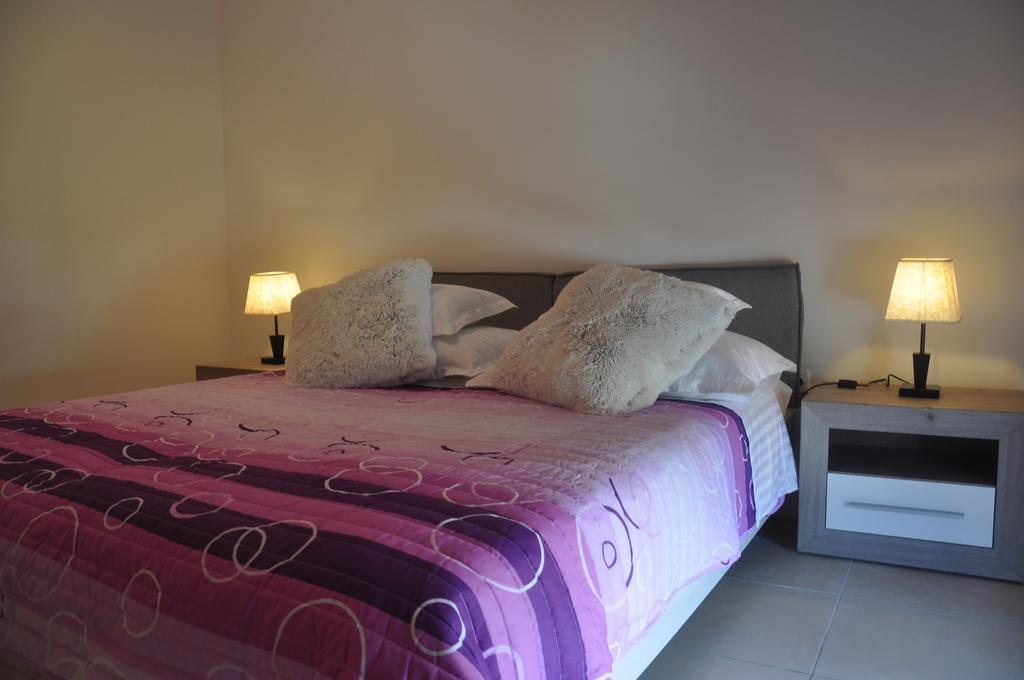 Stars Palace - Apartments And Rooms يزيرا المظهر الخارجي الصورة