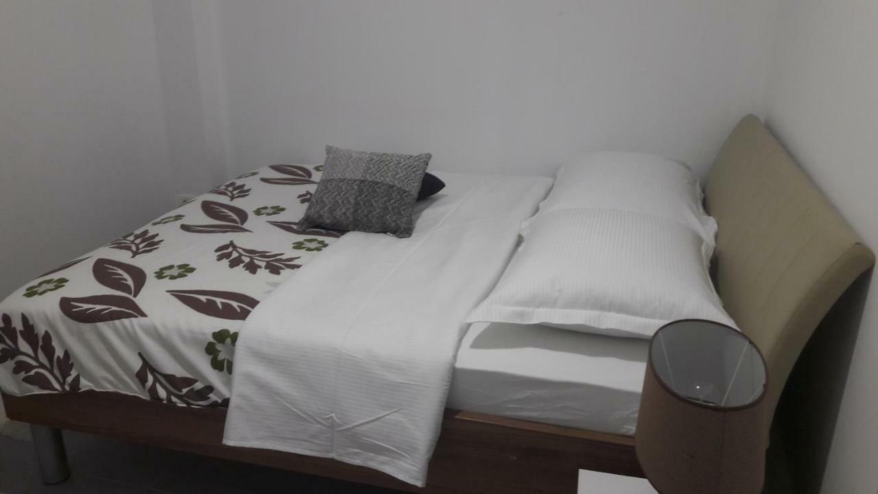 Stars Palace - Apartments And Rooms يزيرا المظهر الخارجي الصورة