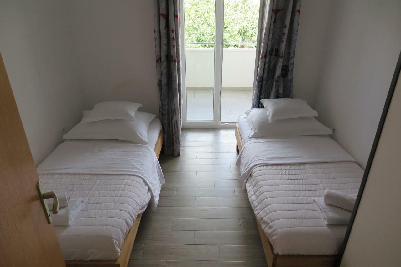 Stars Palace - Apartments And Rooms يزيرا المظهر الخارجي الصورة
